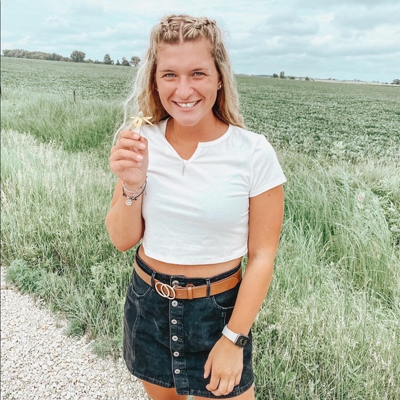 Meet your Posher, Kristin - Picture 1 of 1